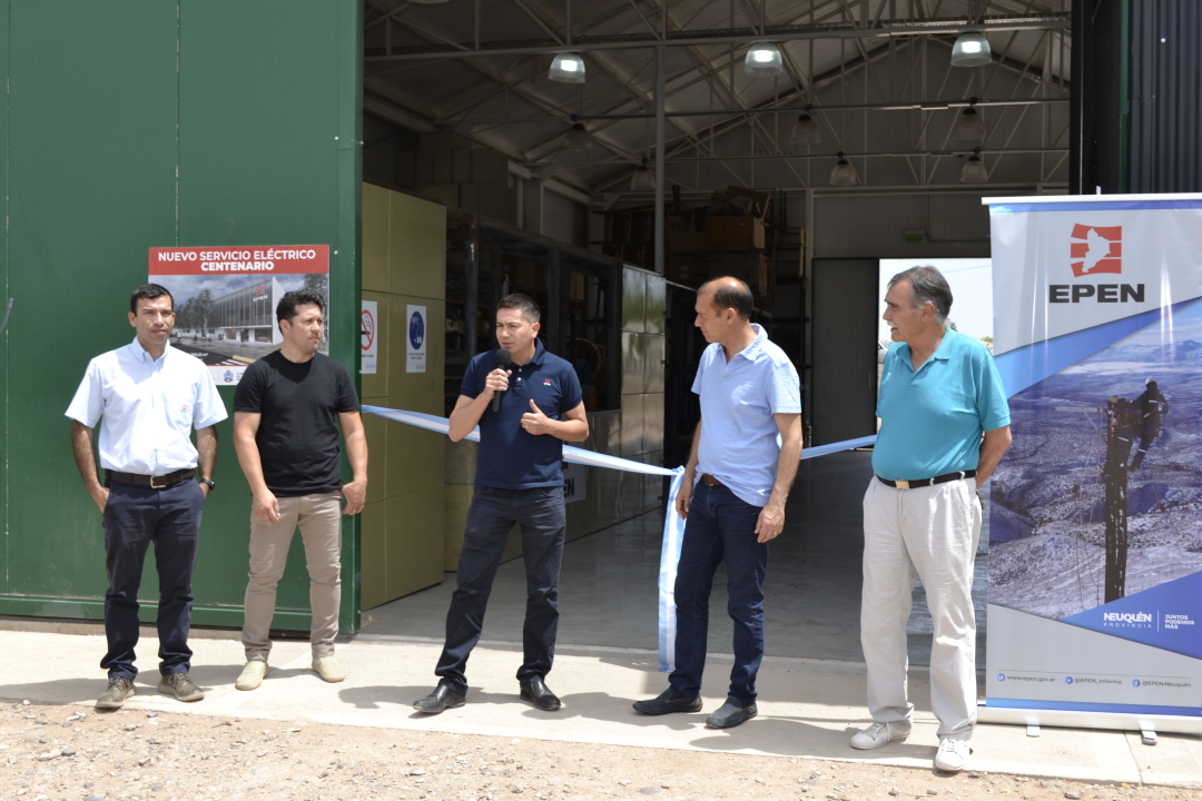 Inauguración del Depósito de Materiales en Centenario